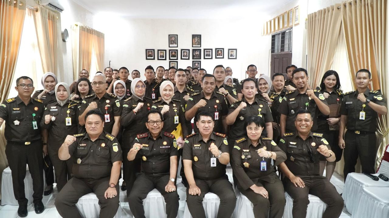 Kunker ke Kejari Pelalawan, Ini Pesan Kajati Riau