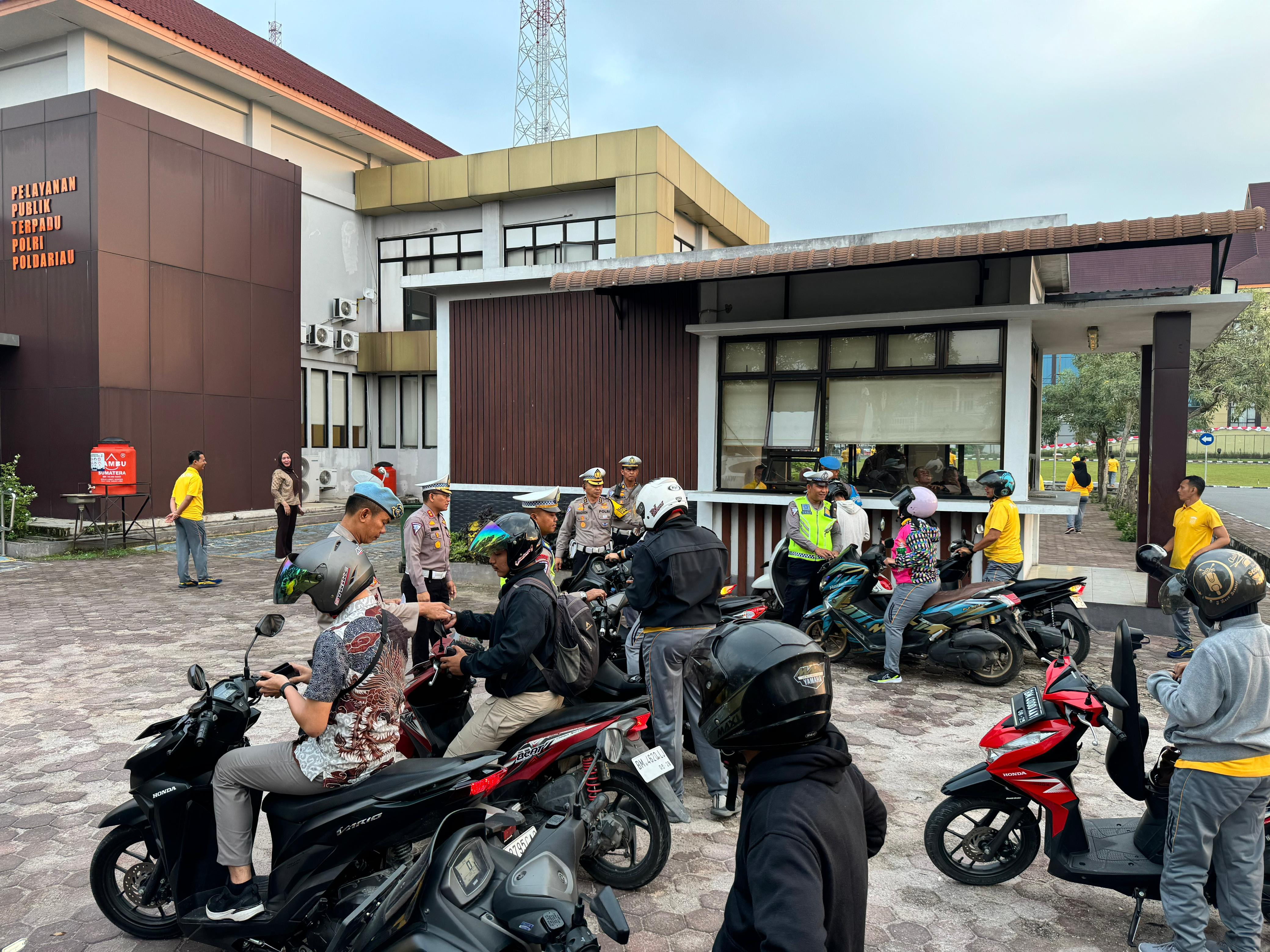 Belasan Personil Polda Riau Terjaring Razia Operasi Patuh