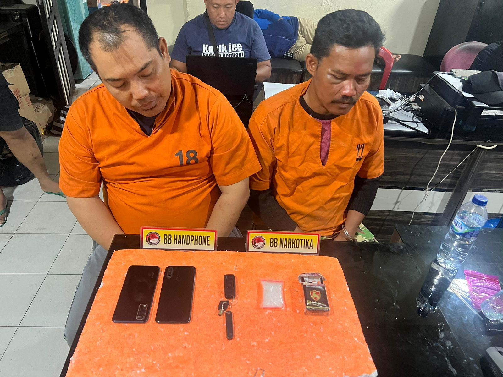 Memiliki Narkoba, 2 Oknum Polisi Ditangkap di Tembilahan Hulu