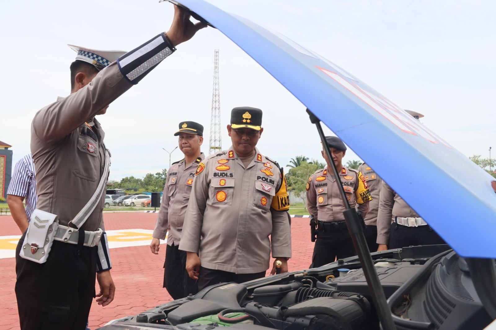 Cek Sarpras Satgas Walpri dan Kawal Lantas, Begini Arahan Kapolres Rohul 