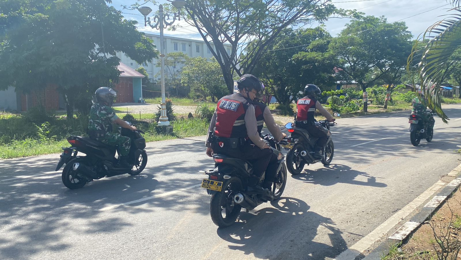 Satgas II Polres Rokan Hulu Gelar Patroli OMP LK Wujudkan Pilkada Damai dan Kondusif