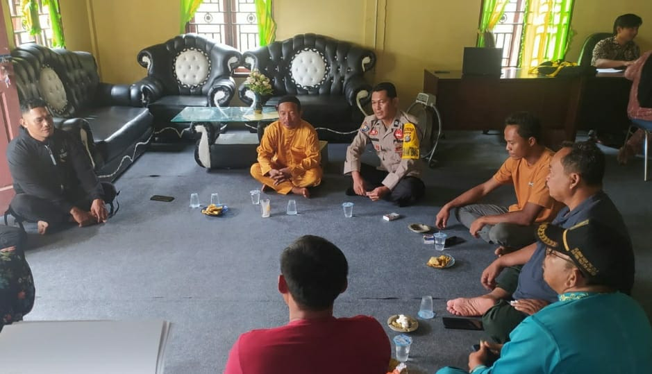 Kawal Pilkada Damai, Personil Polsek Pujud Ajak Tokoh Masyarakat Masifkan Cooling System