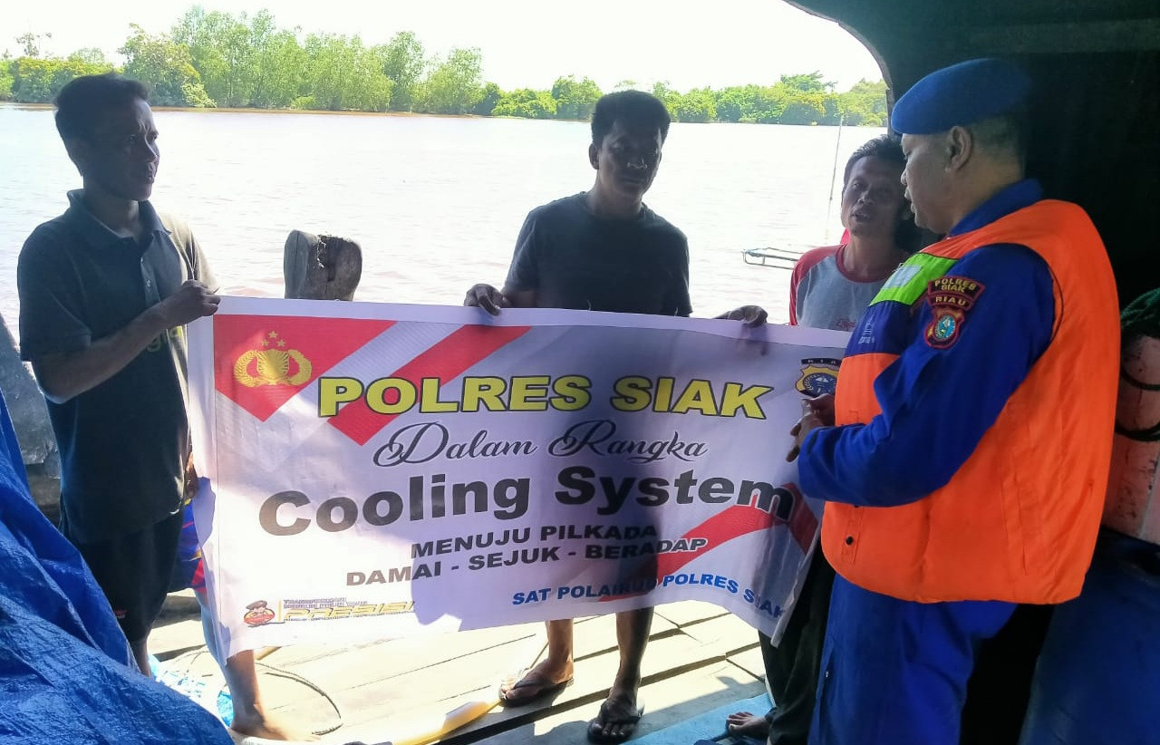 Personel Polairud Polres Siak Giat Cooling System di Perairan Mempura Jelang Pilkada