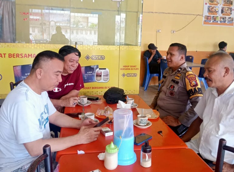 Bhabin Polsek Payung Sekaki Gencar Laksanakan Cooling System Dor to Door Bersama Warga Air Hitam