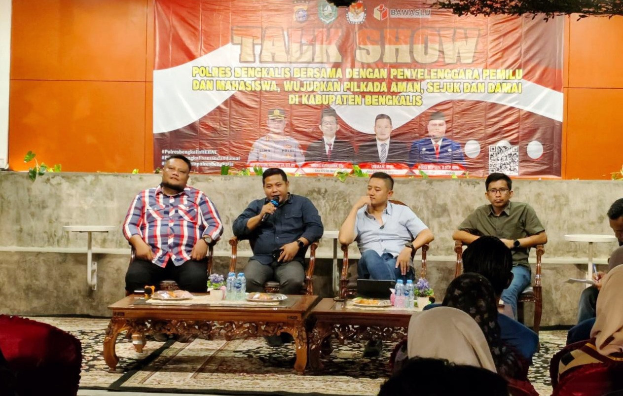 Gelar Talk Show Polres Bengkalis: Wujudkan Pilkada Sejuk dan Aman