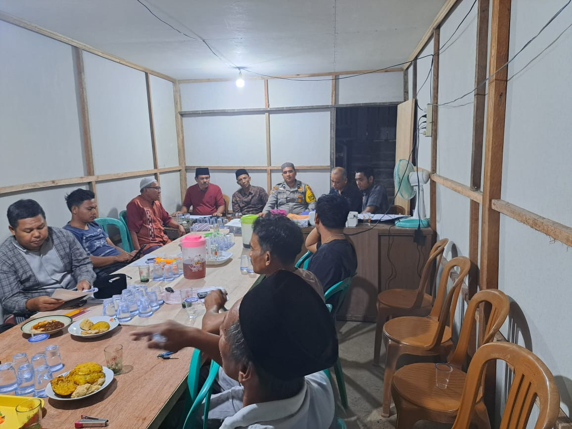 Bhabinkantibmas Polsek Kuntodarussalam Gelar Coolling System Bersama Masyarakat Kota Intan