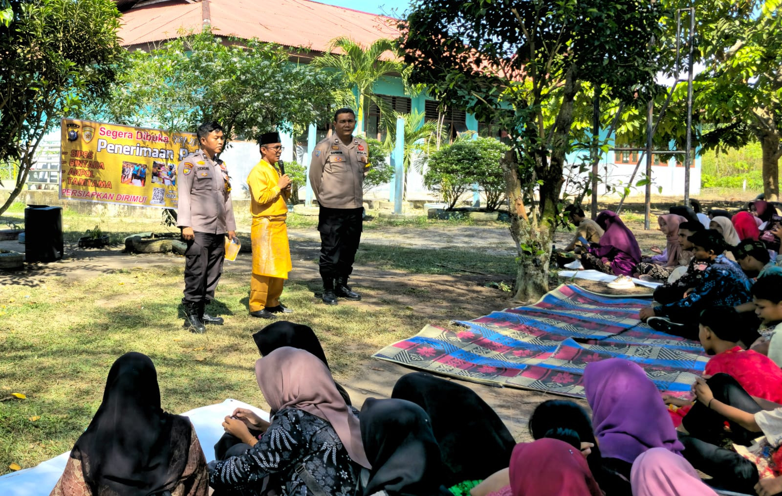 Sasar Pelajar, Polsek Pinggir Sosialisasikan Penerimaan Anggota Polri Tahun 2025