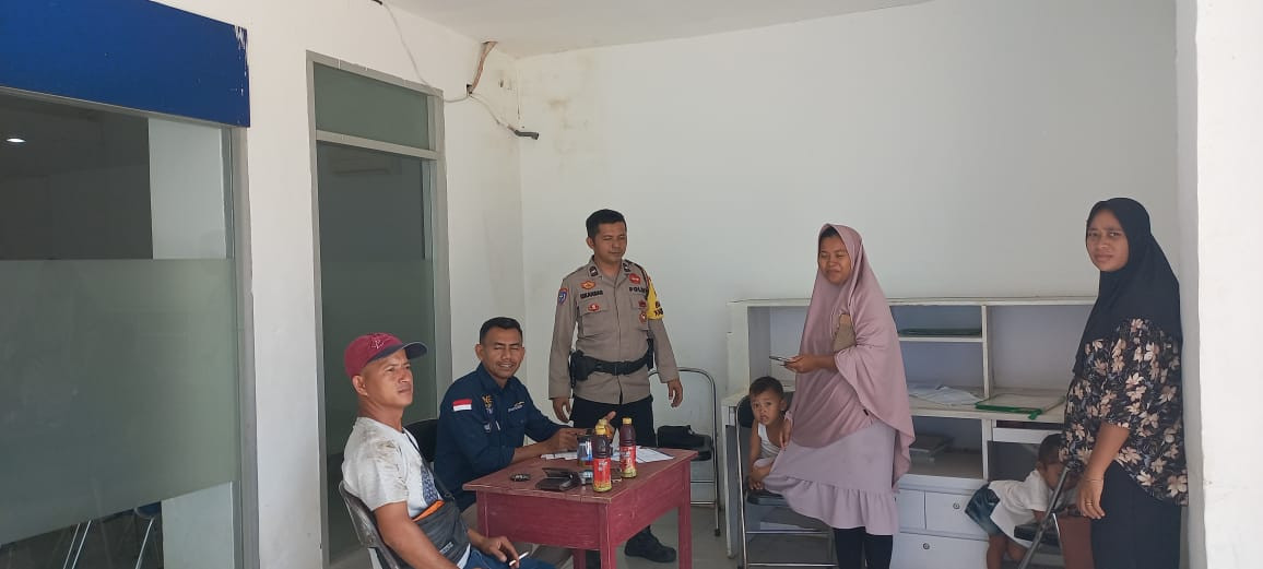 Cooling System di Kasang Bangsawan, Bhabinkamtibmas Sampaikan Pesan Pemilu Damai