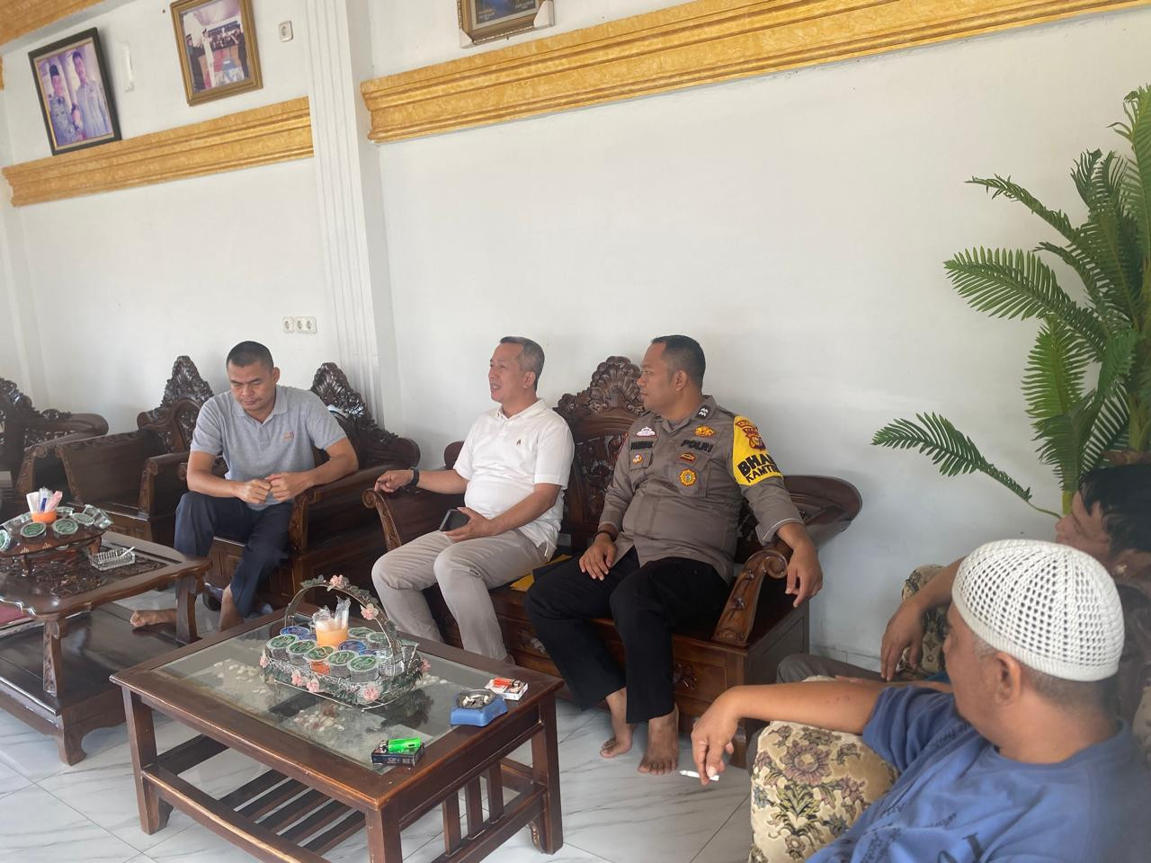 Agar Tercipta Pilkada Damai dan Sejuk, Bhabinkamtibmas Gelar Cooling System di Desa Sontang