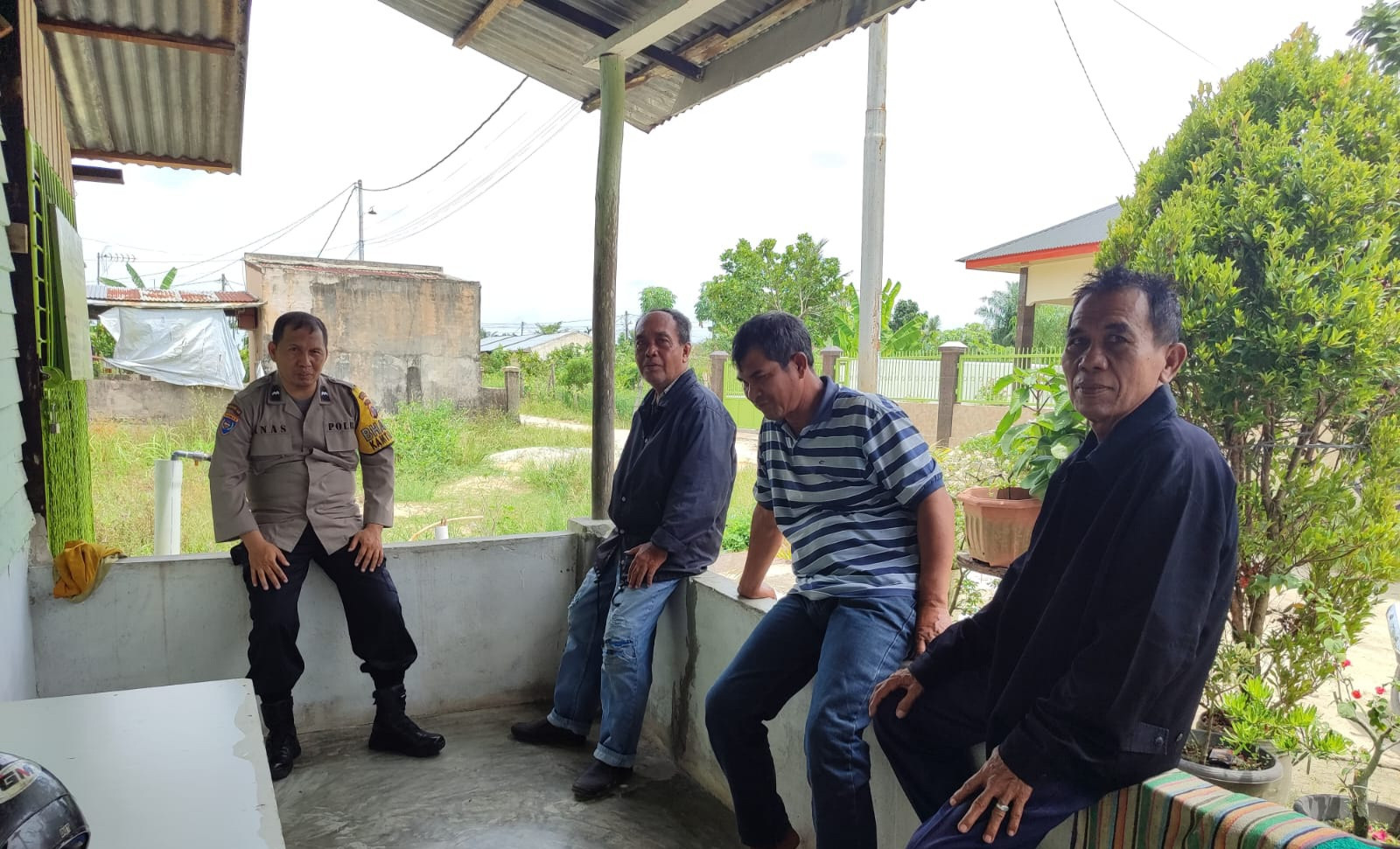 Ini Pesan Bhabinkamtibmas Kelurahan Labuhbaru Barat Dalam Mensukseskan Pemilukada Mendatang