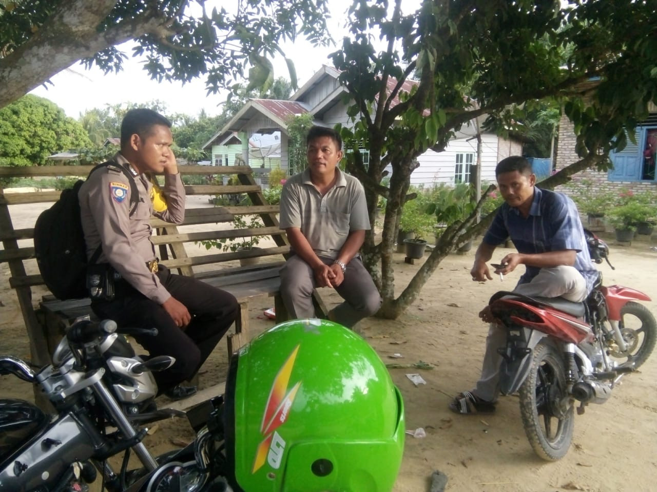 Polsek Pujud Gelar Cooling System Sosialisasi Pilkada Damai di Tanjung Medan
