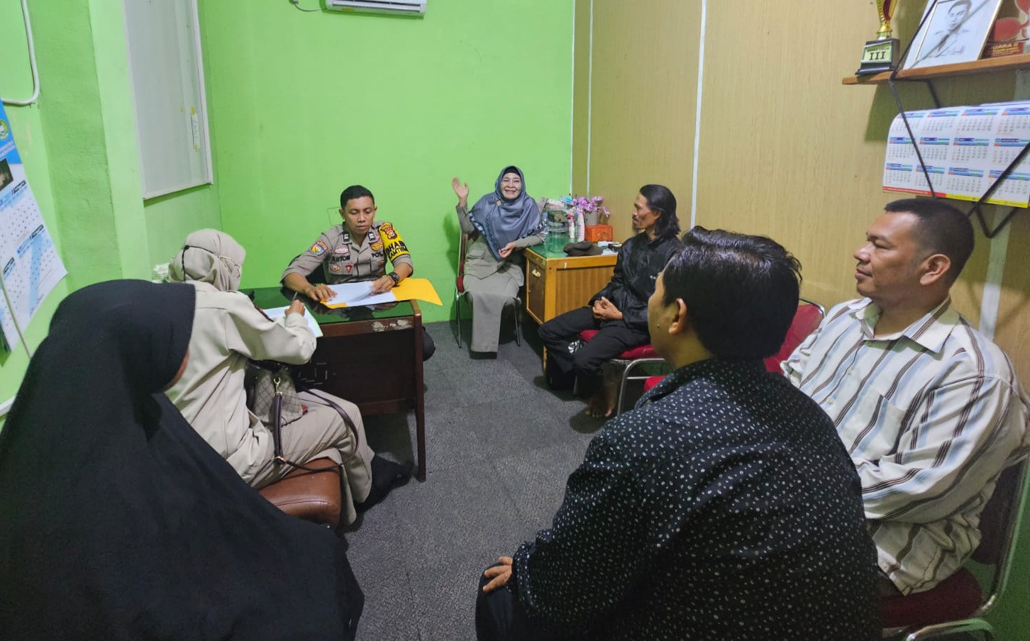 Melalui Problem Solving, Bhabin Polsek Bukit Raya Selesaikan Permasalahan Warga 