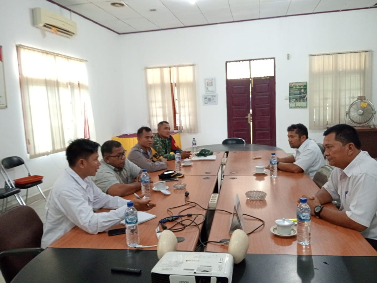 Polsek Pujud Ajak Warga Sukajadi Cooling System dan Sukseskan Pilkada Serentak
