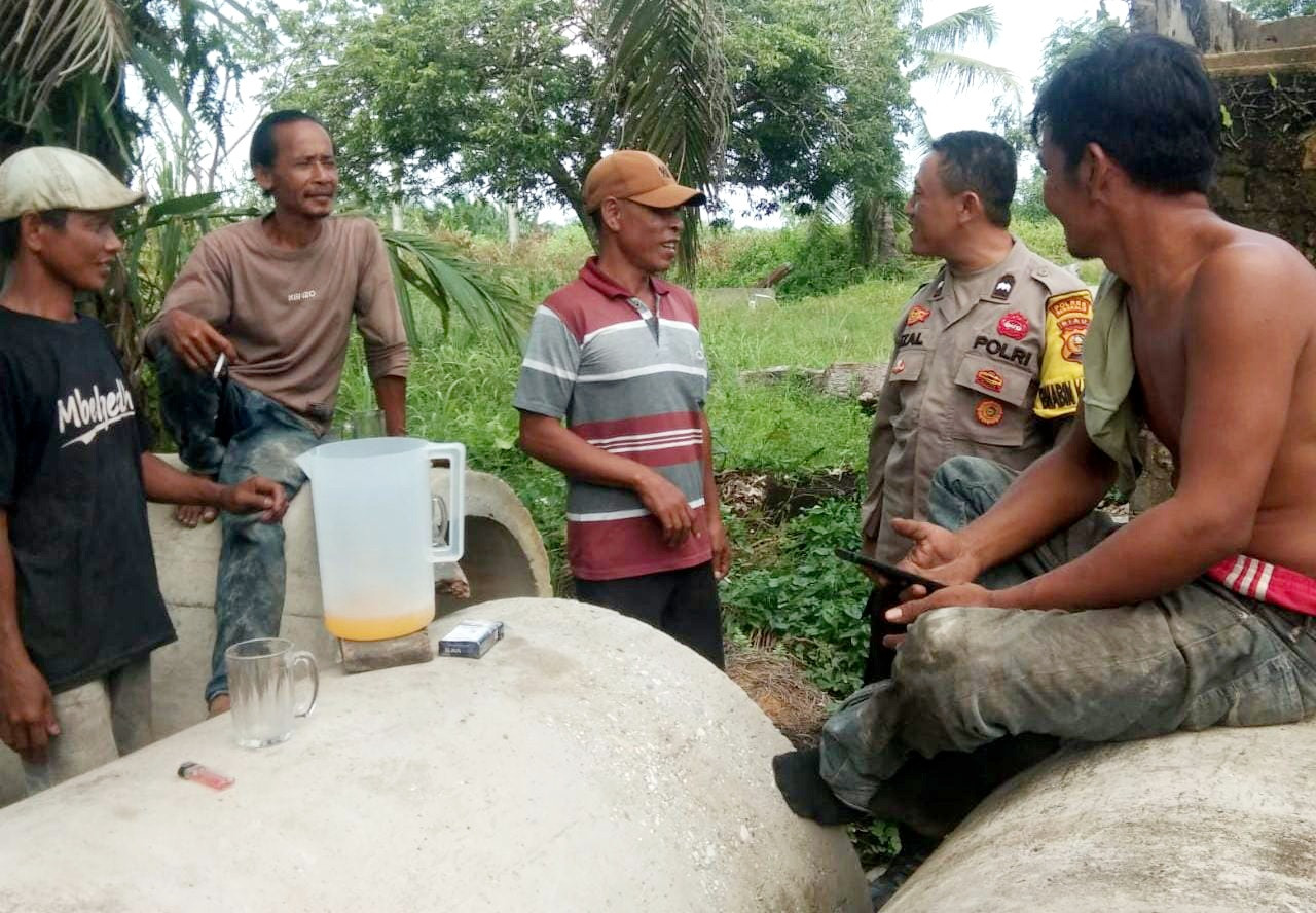 Terus Sinergi Dengan Tokoh Masyarakat, Polsek Pinggir Sosialisasi Pilkada Serentak 2024