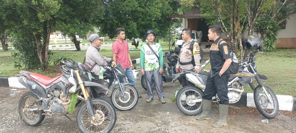 Sambangi Warga Kasang Bangsawan, Polsek Pujud Sampaikan Pesan Pilkada Damai