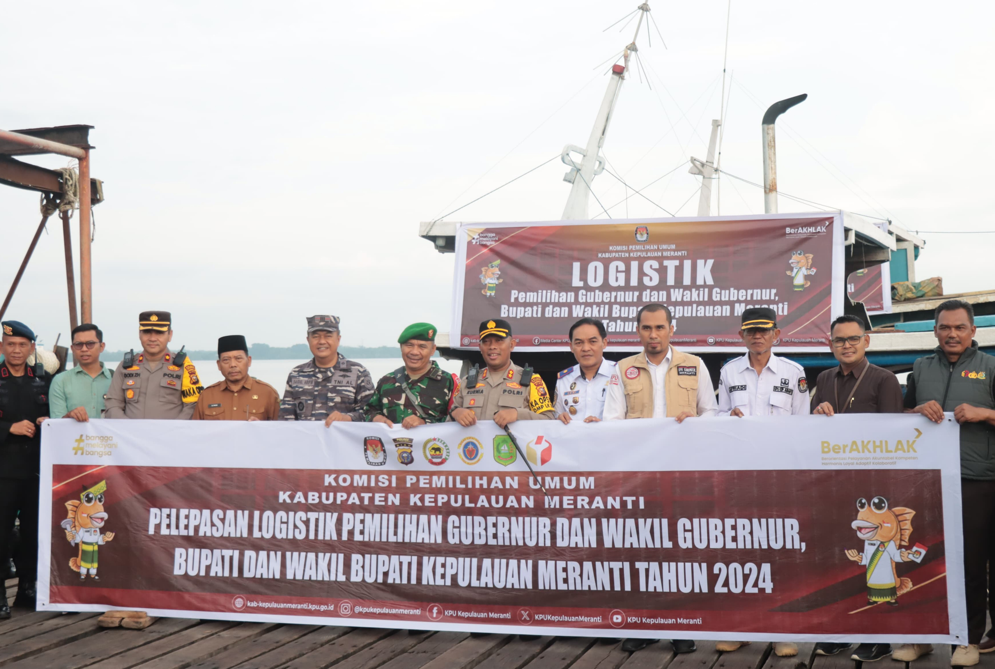 Jalur Laut, Kapolres Meranti Pimpin Pelepasan Distribusi Logistik Pilkada 2024