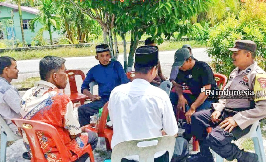 Sampaikan Pesan Kamtibmas Pilkada Damai Polsek Bantan Sapa Warga Desa Deluk