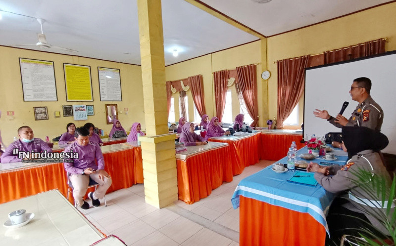 Sat Lantas Polres Bengkalis Sosialisasikan Pilkada Kepada Guru SDN 25 Mandau