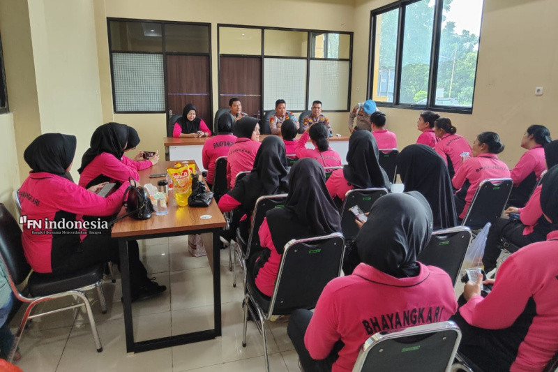 Kapolsek Payung Sekaki Giat Cooling System bersama Bhayangkari Ranting Jelang Pilkada 2024 