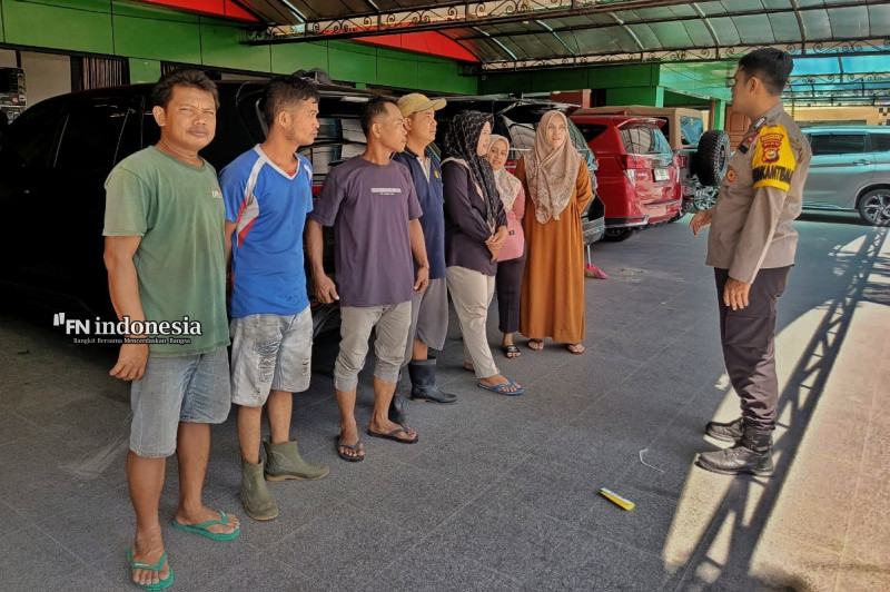 Pak Bhabin Ajak Operator Car Wash Jaga Kamtibmas Kota, Jangan Sampai Golput Ya