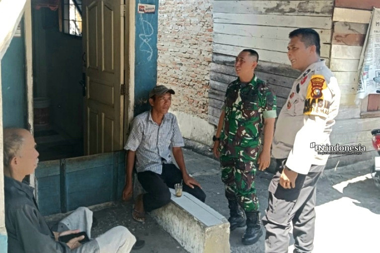 Sebarkan Informasi Kamtibmas, Bhabin Polsek Kota Blusukan ke Warga Tanah Datar