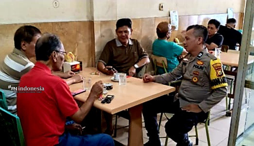 Bhabin Polsek Kota: Masyarakat Sebagai Mitra Penting Dalam Wujudkan Pilkada Aman dan Kondusif 