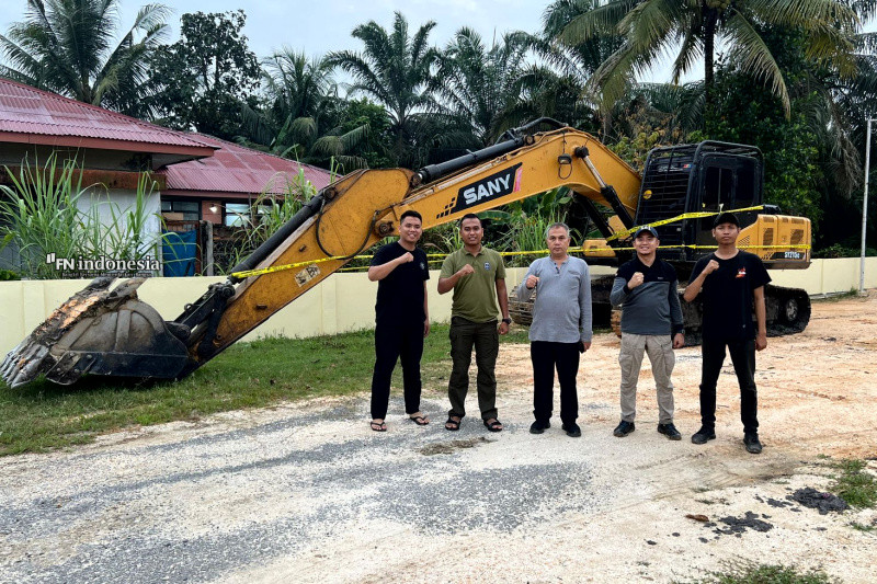 Polda Riau Bekuk Pelaku Perambahan Hutan di Kampar, Excavator Disita