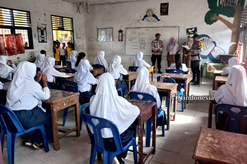 Kunjungi SMP Negeri 01, Polsek Batu Hampar Sosialisasi PPDB SMA Kemala Taruna Bhayangkara