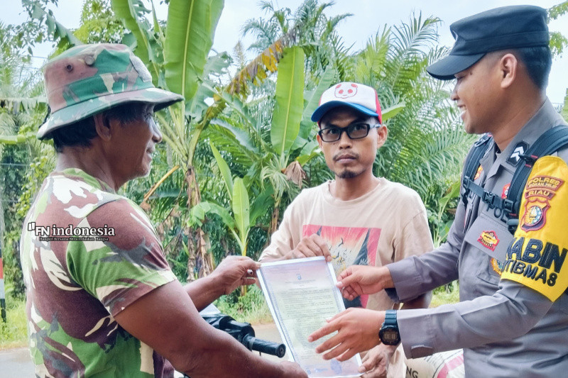 Memasuki Musim Kemarau, Pak Bhabin Polsek Batu Hampar Gencar Sosialisasi Pencegahan Karhutla