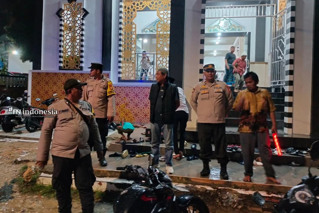 Jaga Kamtibmas. Polsek Tualang Tingkatkan Patroli Subuh dan Sahur di Bulan Ramadan