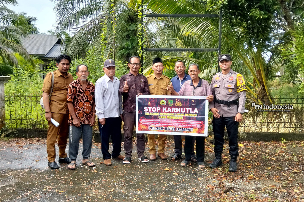 Cegah Karhutla, Personil Polsek Batu Hampar Beri Himbauan dan Sosialisasi Larangan Pembakaran Lahan