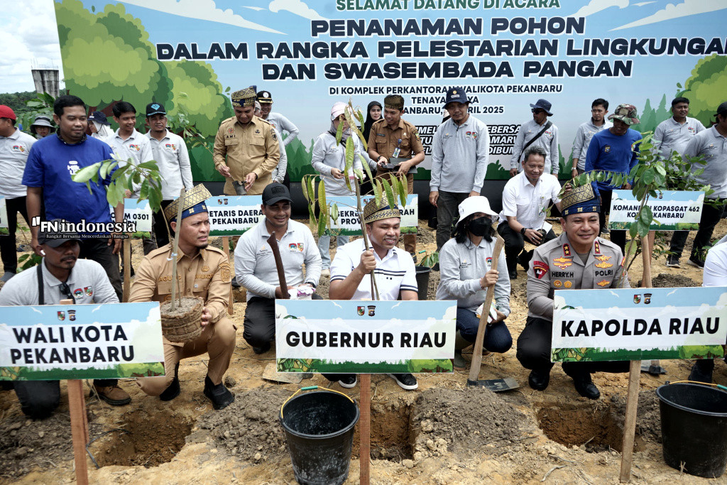 Kapolda Riau Tanam Ribuan Bibit Jagung, Hijaukan Bumi Lancang Kuning, Bangun Ketahanan Pangan