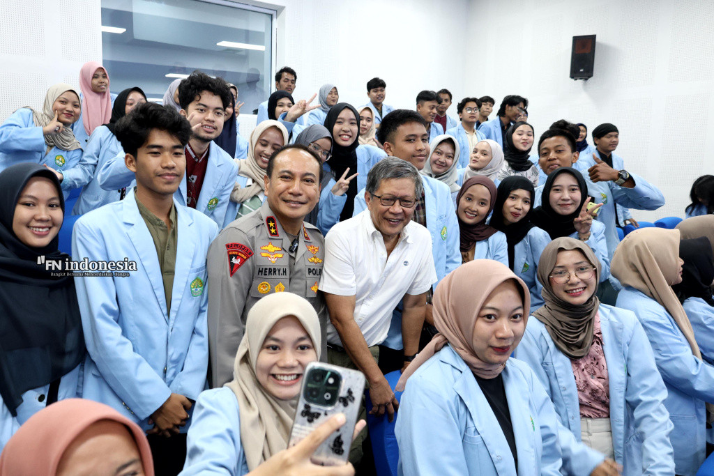 Green Policing: Kapolda Riau dan Rocky Gerung Ajak Mahasiswa UNRI Jaga Alam