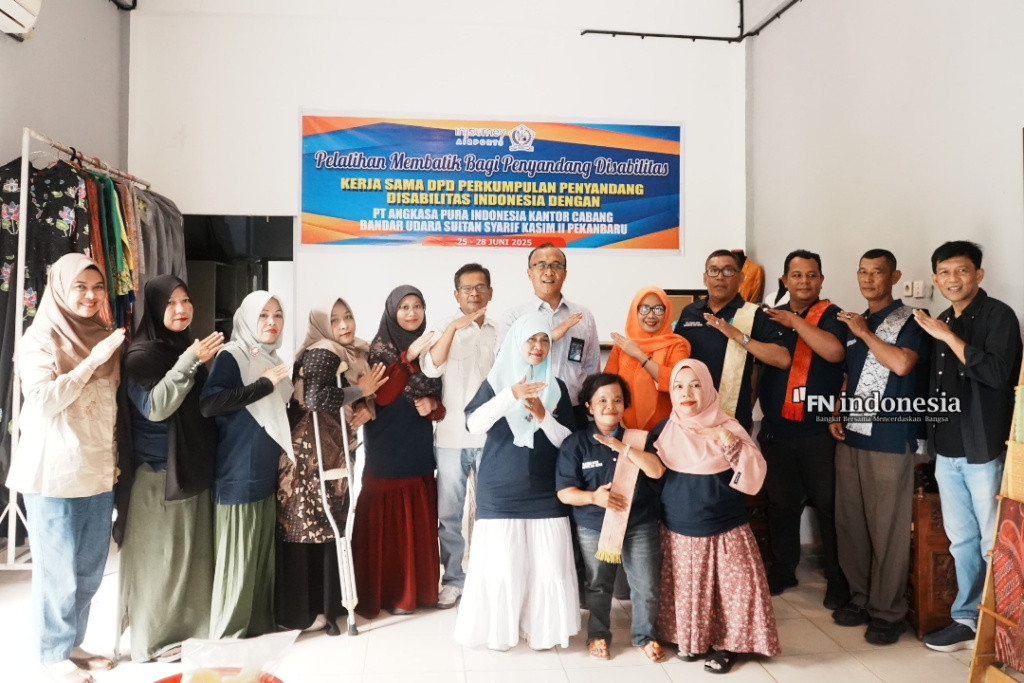 Bandara SSK II Gandeng PPDI Riau Gelar Pelatihan Membatik bagi Penyandang Disabilitas