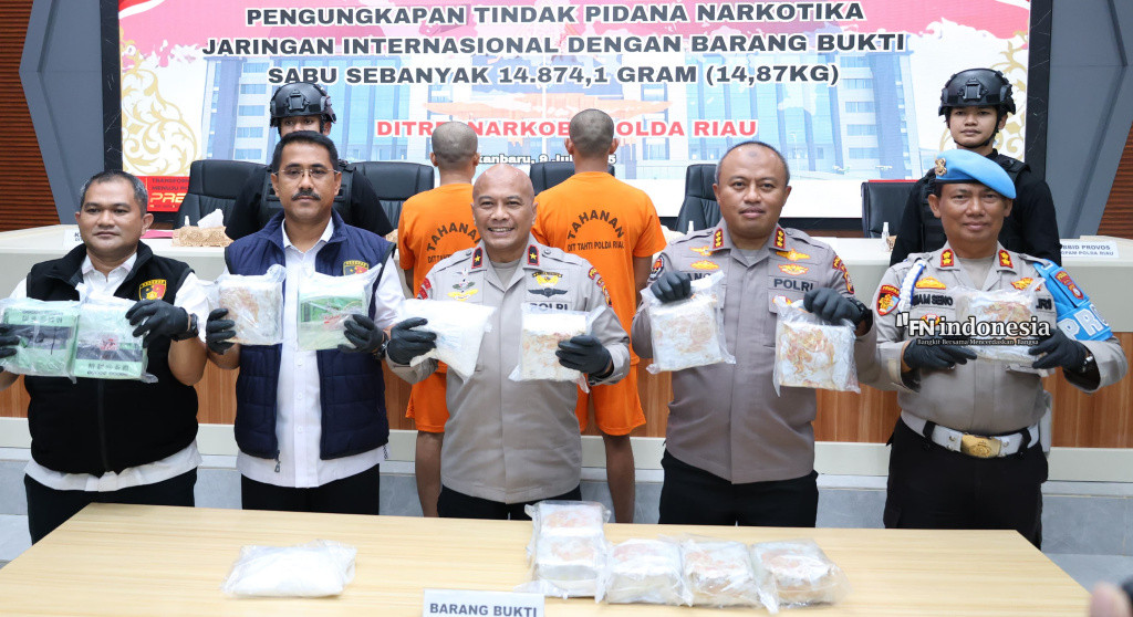Polda Riau Gagalkan Pengiriman 14,87 Kg Sabu ke Padang, Dua Kurir Ditangkap