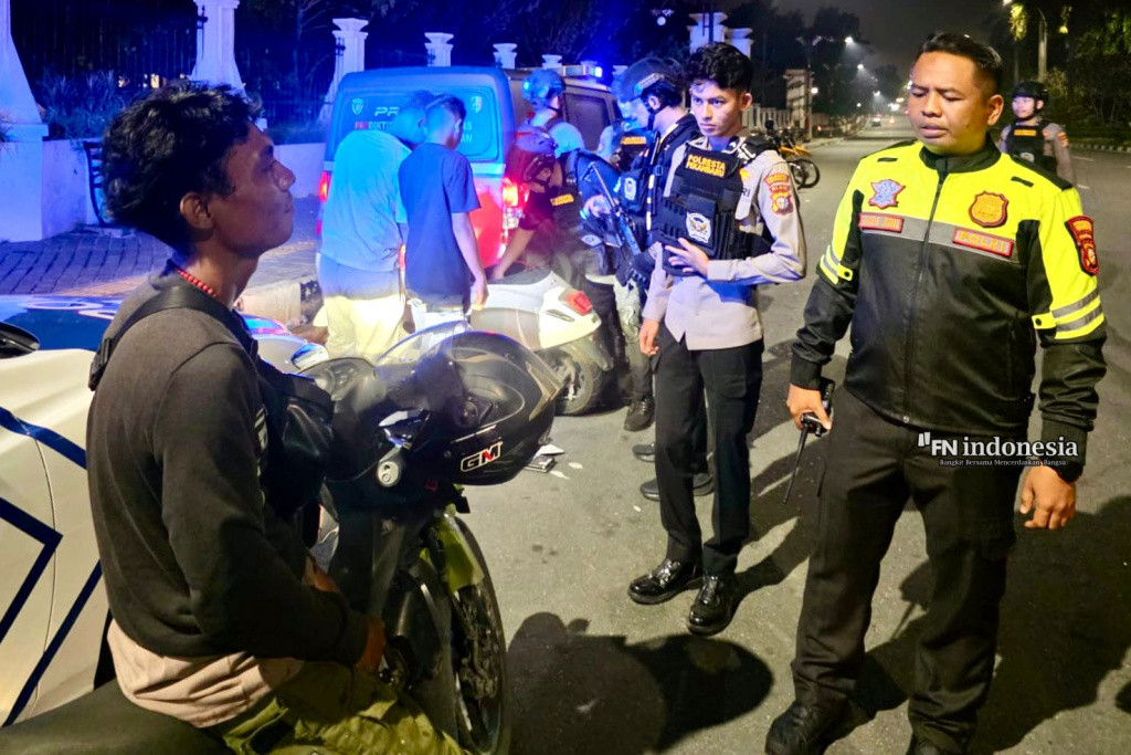 Satlantas dan Tim Raga Polresta Pekanbaru Amankan 79 Sepeda Motor dalam Patroli Blue Light