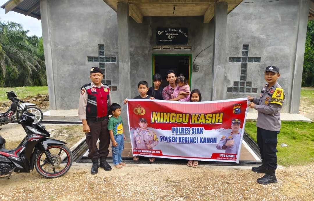 Polsek Kerinci Kanan Gelar Minggu Kasih di Gereja untuk Wujudkan Pilkada Riau 2024 yang Damai dan Kondusif
