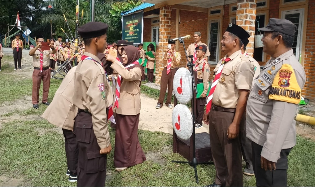 Bhabinkamtibmas Kerinci Kanan Hadiri Pesta Siaga dan Ajak Pilkada Damai 2024