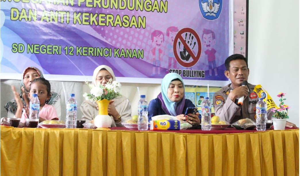Sosialisasi Bullying dan Perundungan di SD Negeri 12 Kampung Kerinci Kanan