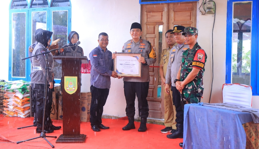 Kapolda Riau Resmikan Musholla Al-Muawwanah di Bagan Siapi-api, Serahkan Infaq Rp 50 Juta