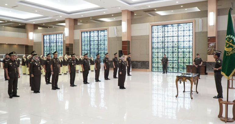 Kajati Riau Lantik Pejabat Baru, Fokus Tingkatkan Kinerja Jaksa
