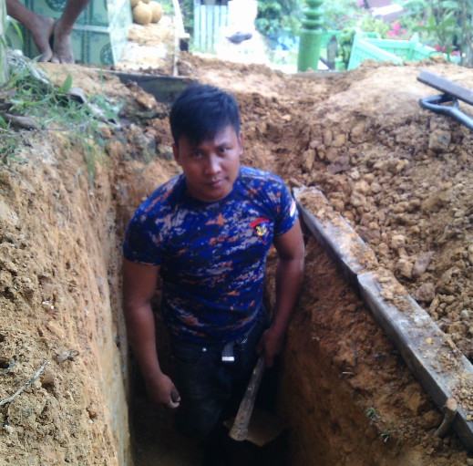 Kadivhumas Sampaikan Apresiasi Kapolri ke Anggota yang Jadi Penggali Kubur