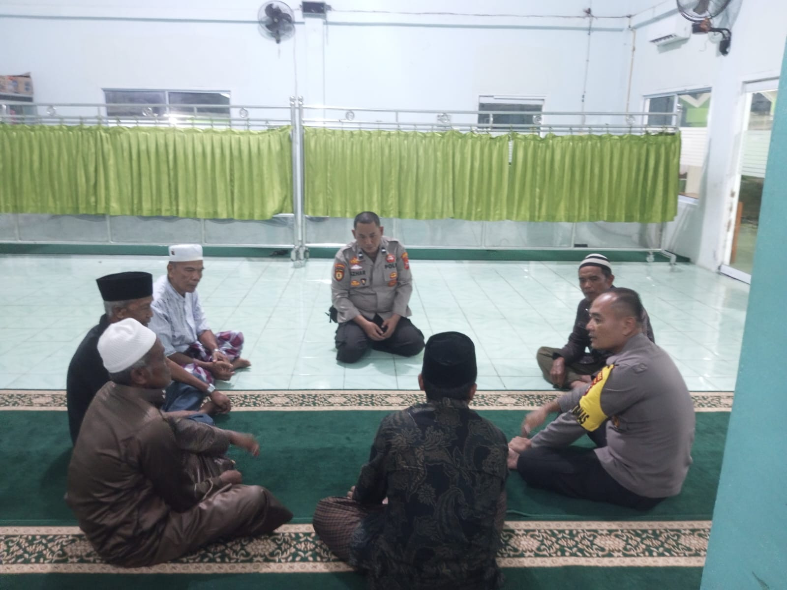 Giat Preemtif Cooling System Personil Polsek Tandun Ciptakan Situasi Damai dan Sejuk