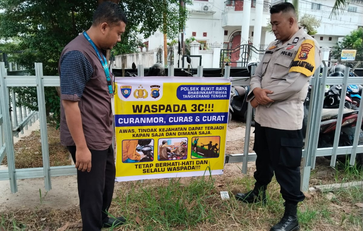 Tingkatkan Situasi Kamtibmas, Bhabinkamtibmas Polsek Bukit Raya Laksanakan Cooling System