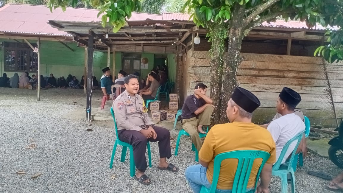 Cooling System di Kota Baru, Personil Polsek Kunto Darussalam Ingatkan Masyarakat Antisipasi Hoax 