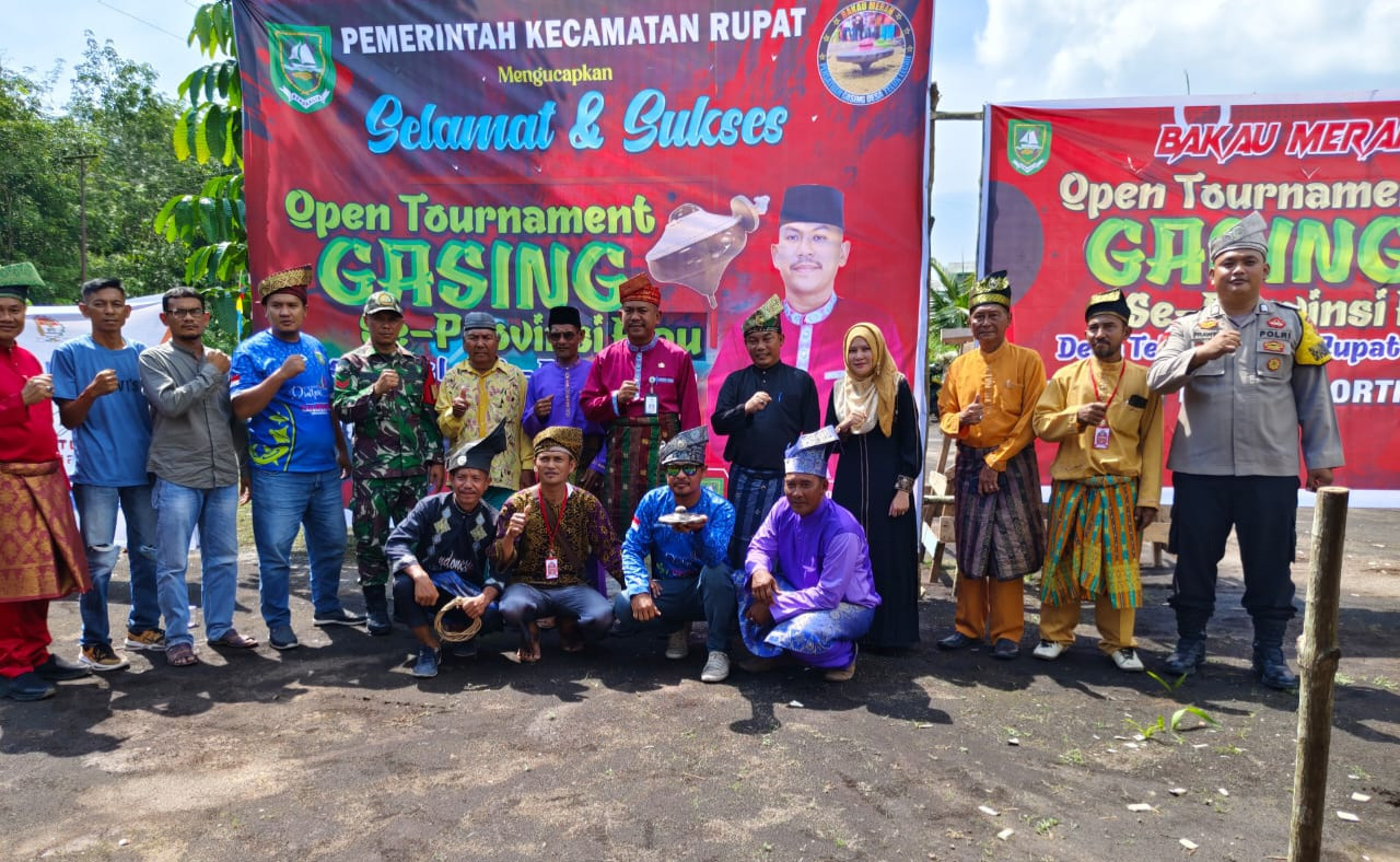 Dalam Acara Open Tournament Gasing, Forkopimcam Ajak Warga Sukseskan Pilkada Mendatang