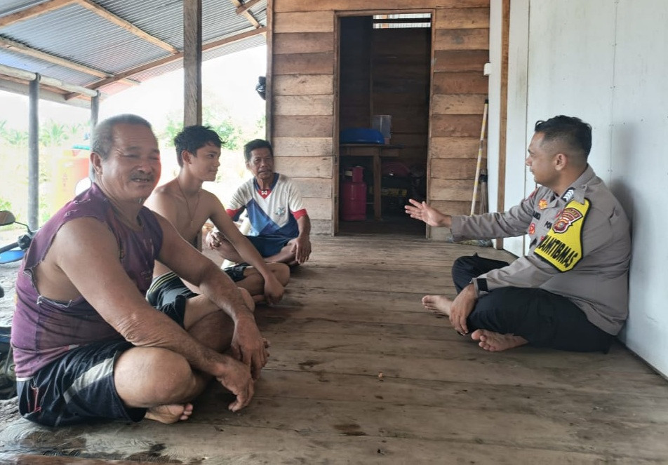 Polsek Bengkalis Kampanyekan Pilkada Damai di Desa Kelemantan