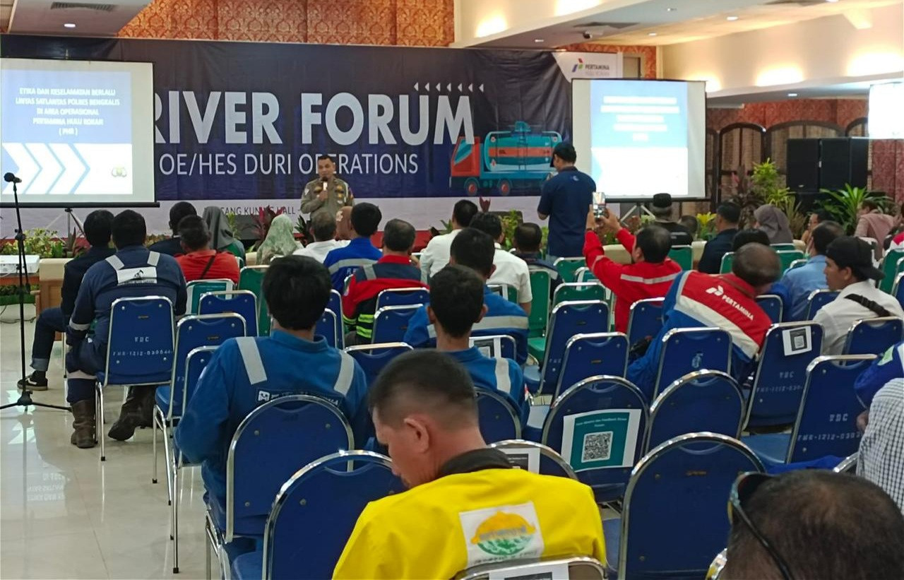 Polsek Mandau Sosialisasi Pilkada Damai Kepada Karyawan PHR Duri