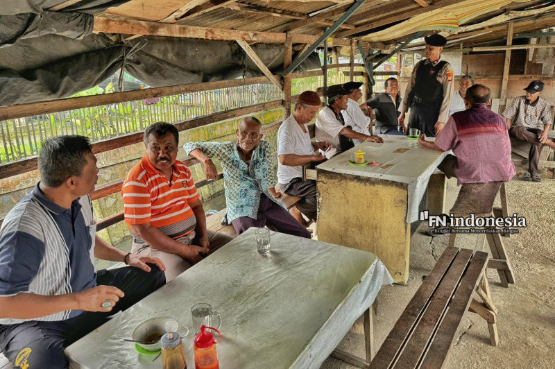 Gandeng Pedagang Sukseskan Pemilu Damai, Samapta Polresta Pekanbaru Kunjungan Pasar Modern