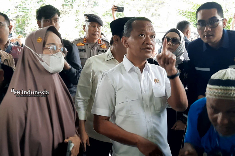 Menteri Bahlil Lahadalia Kunjungi Pangkalan LPG di Pekanbaru, Distribusi dan Stok Aman